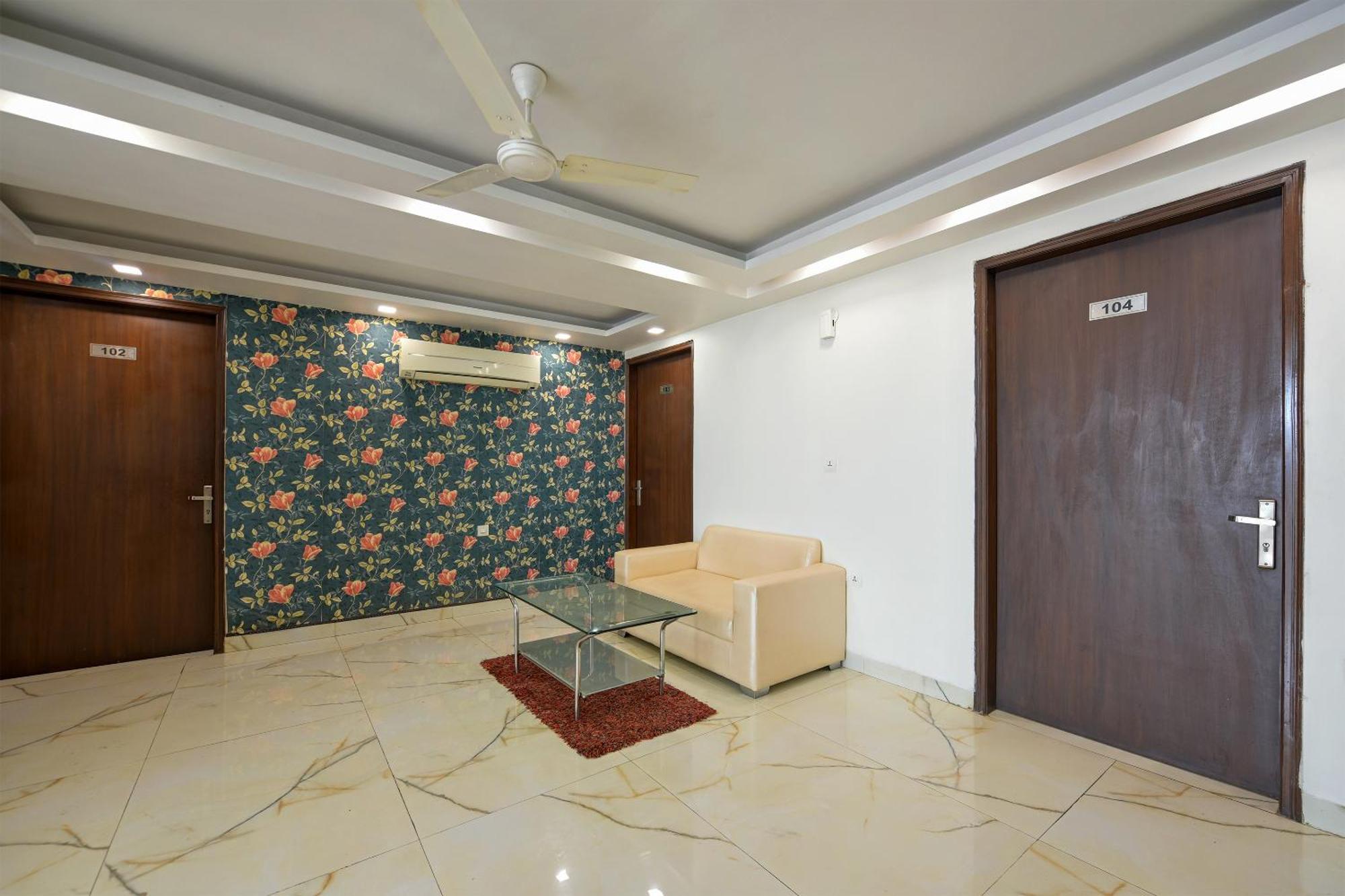 Hotel Leaf 9 Boutique, Near Golf Course Road And Galleria Market Gurgaon Zewnętrze zdjęcie