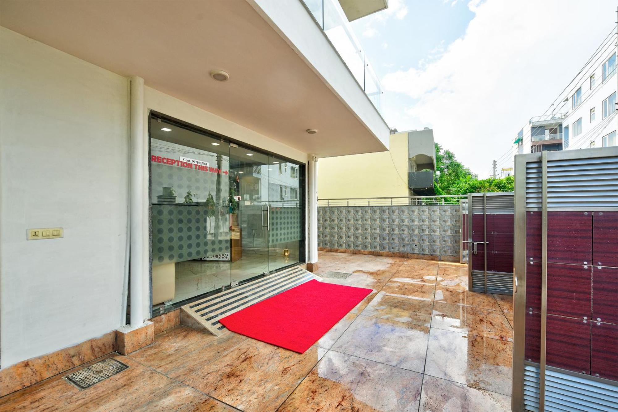 Hotel Leaf 9 Boutique, Near Golf Course Road And Galleria Market Gurgaon Zewnętrze zdjęcie
