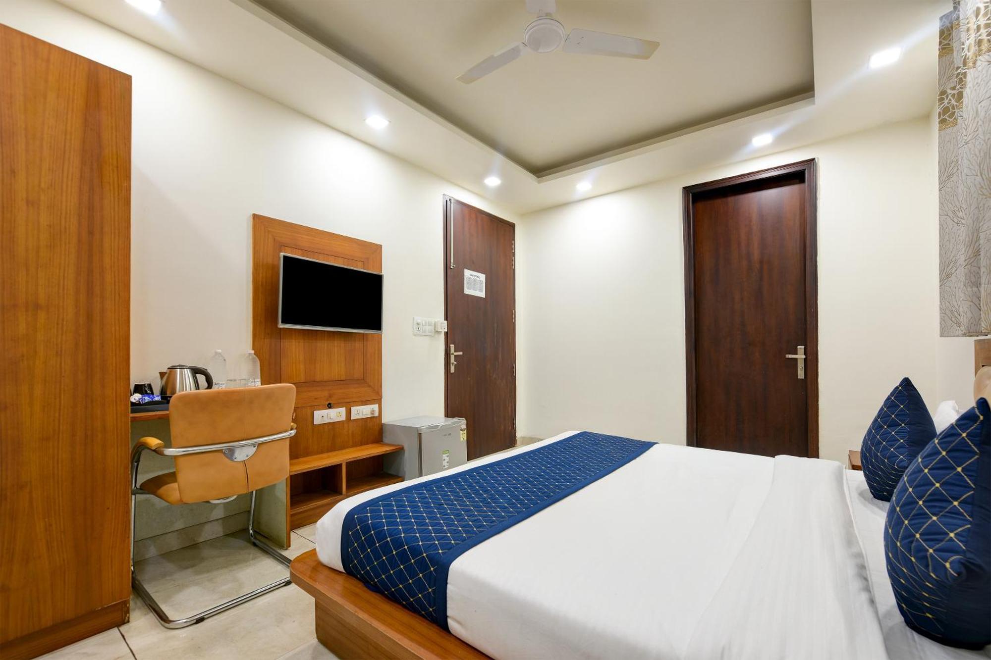 Hotel Leaf 9 Boutique, Near Golf Course Road And Galleria Market Gurgaon Zewnętrze zdjęcie
