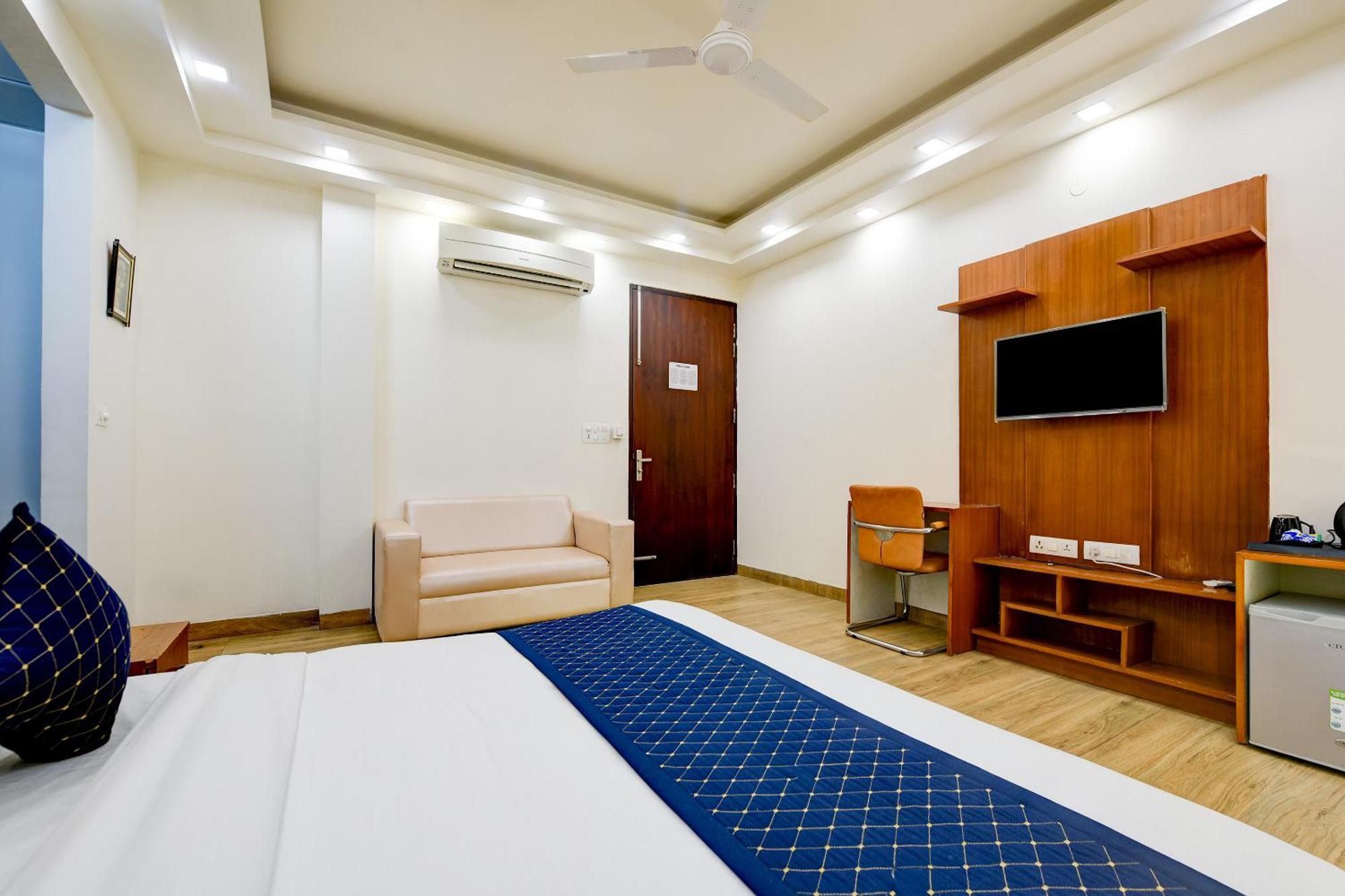 Hotel Leaf 9 Boutique, Near Golf Course Road And Galleria Market Gurgaon Zewnętrze zdjęcie